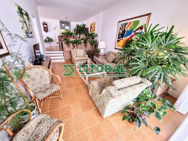 Apartamento para Venda em Guarujá - 3