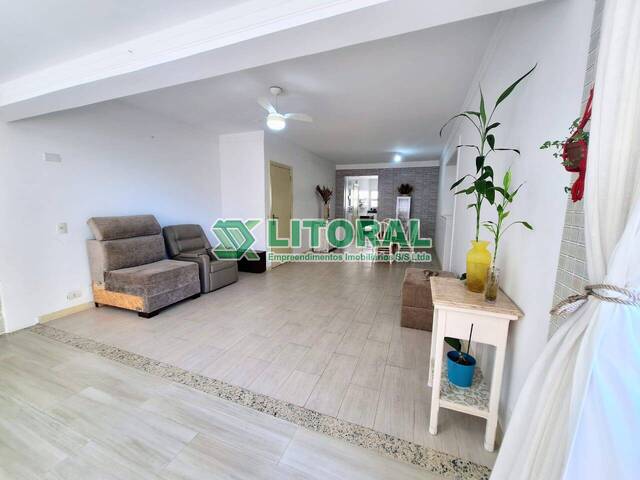 Apartamento para Venda em Guarujá - 4