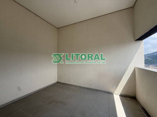 Apartamento para Venda em Guarujá - 4