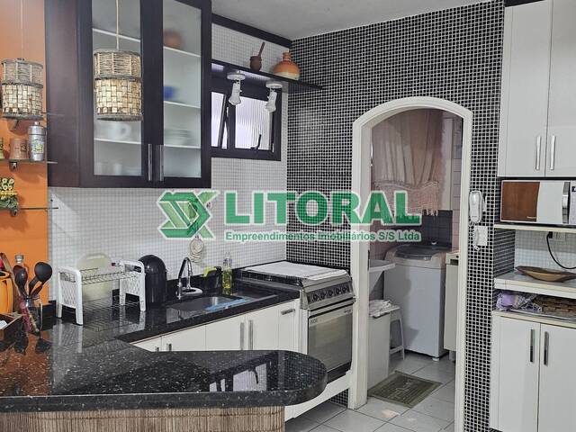 Apartamento para Venda em Guarujá - 3