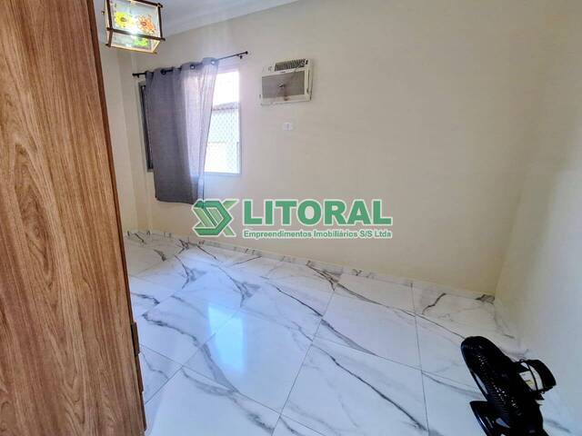Apartamento para Venda em Guarujá - 5