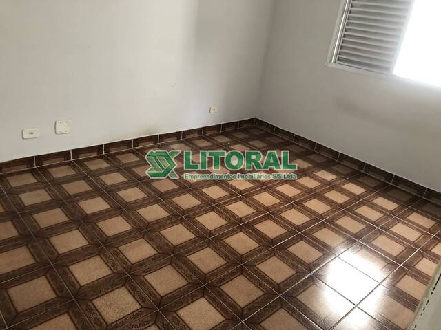 Apartamento para Venda em Guarujá - 4
