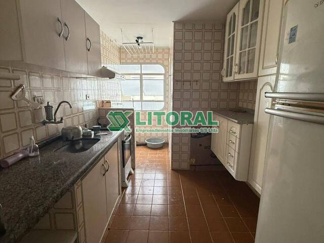 Apartamento para Venda em Guarujá - 3