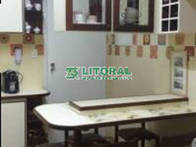 Apartamento para Venda em Guarujá - 4