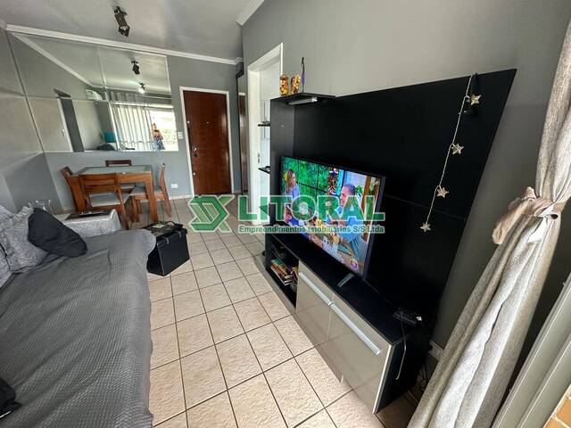 Apartamento para Venda em Guarujá - 3