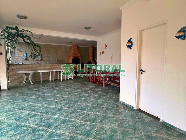 Casa para Venda em Guarujá - 3