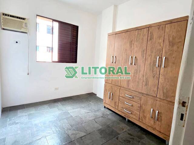 Apartamento para Venda em Guarujá - 4
