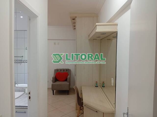 Apartamento para Venda em Guarujá - 4