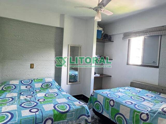 Apartamento para Venda em Guarujá - 5