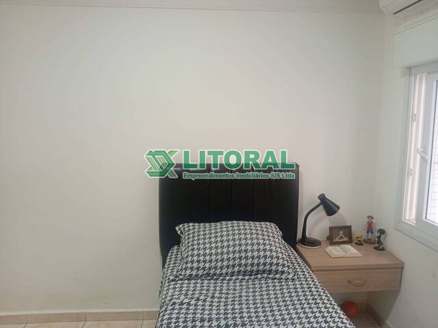 Apartamento para Venda em Guarujá - 4