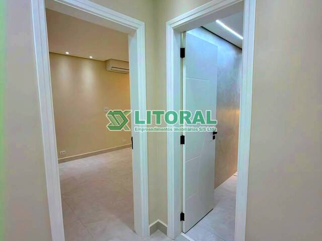 Apartamento para Venda em Guarujá - 4