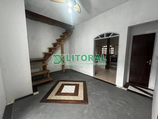 Casa para Venda em Guarujá - 2