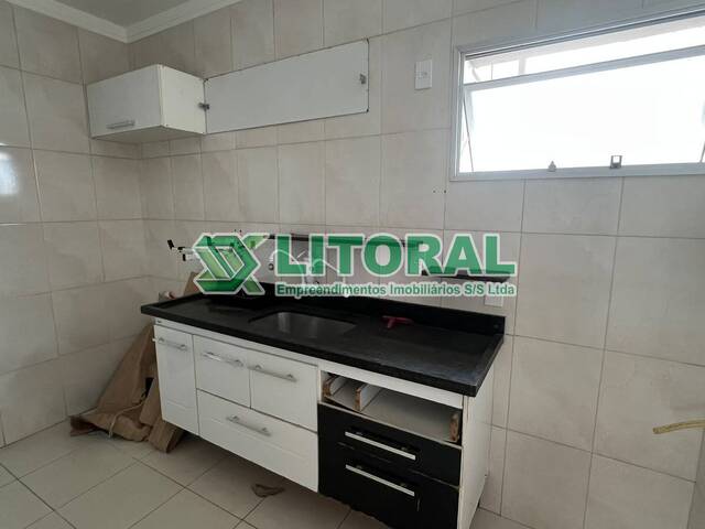 Apartamento para Venda em Guarujá - 4