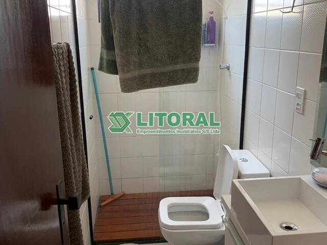 Apartamento para Locação em Guarujá - 2