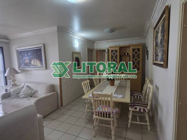 Apartamento para Venda em Guarujá - 5