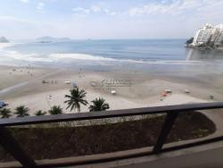 Apartamento para Venda em Guarujá - 4