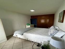 Apartamento para Venda em Guarujá - 3