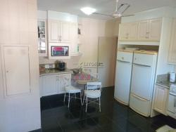 Apartamento para Locação em Guarujá - 3