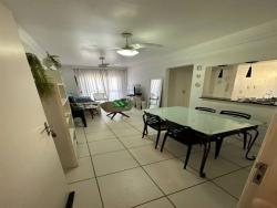 Apartamento para Venda em Guarujá - 1