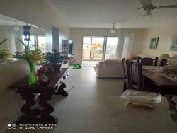 Apartamento para Venda em Guarujá - 3