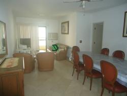 Apartamento para Venda em Guarujá - 1