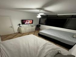 Apartamento para Venda em Guarujá - 1
