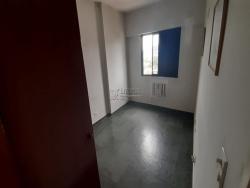 Apartamento para Locação em Guarujá - 2