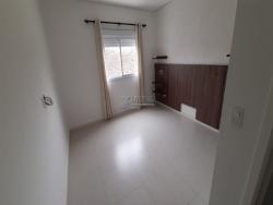 Apartamento para Venda em Guarujá - 4